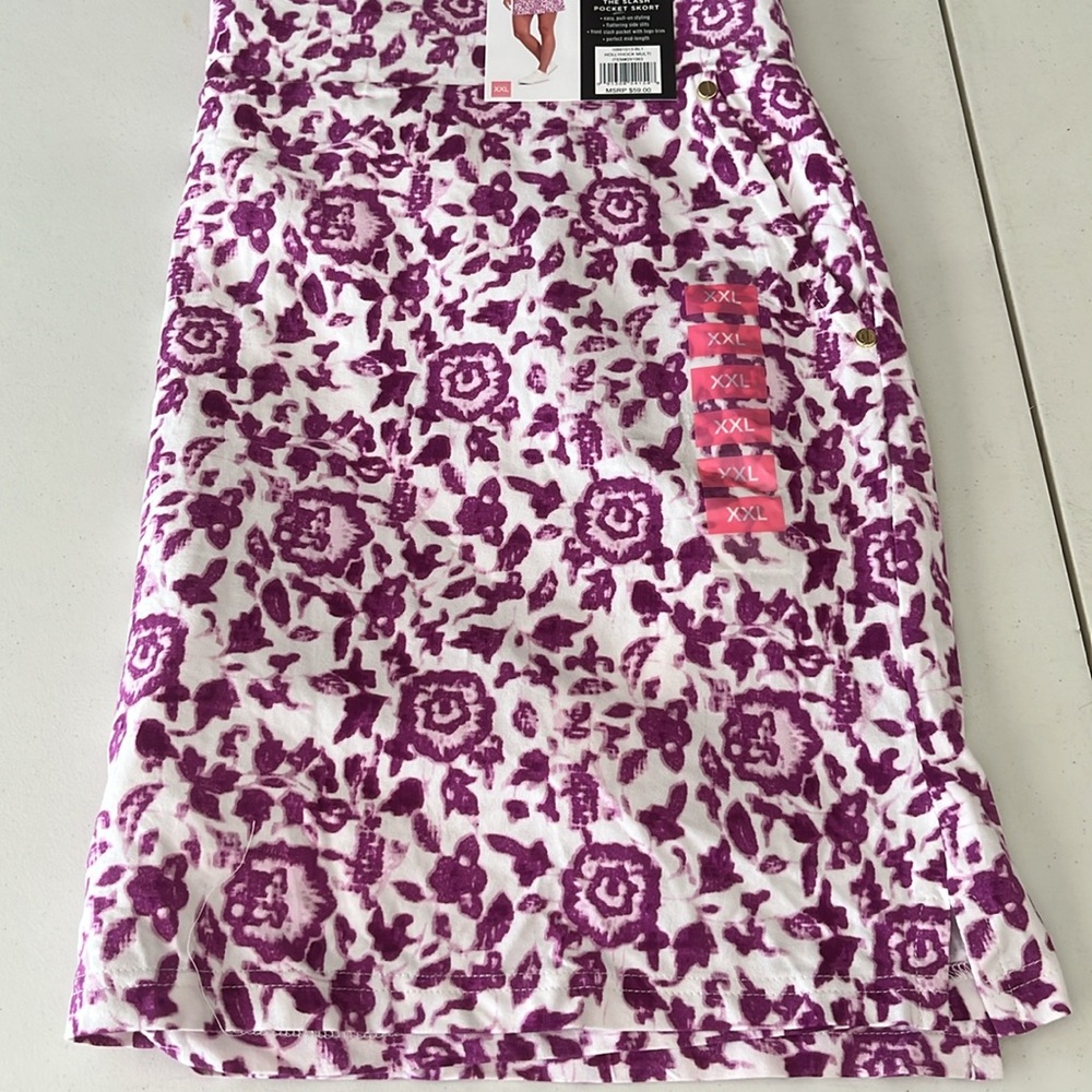 #2914 NWT Jones NY Purple Floral Skorts